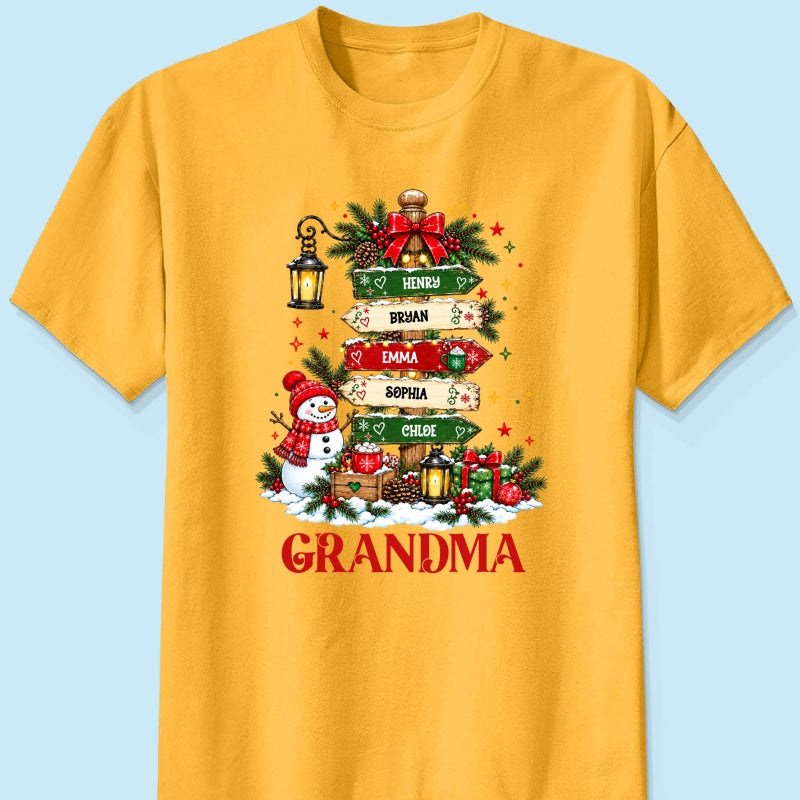 Heartwarming Christmas Signposts Custom Grandma Grandkids Names - Personalized Shirt - Christmas Gift For Grandma
