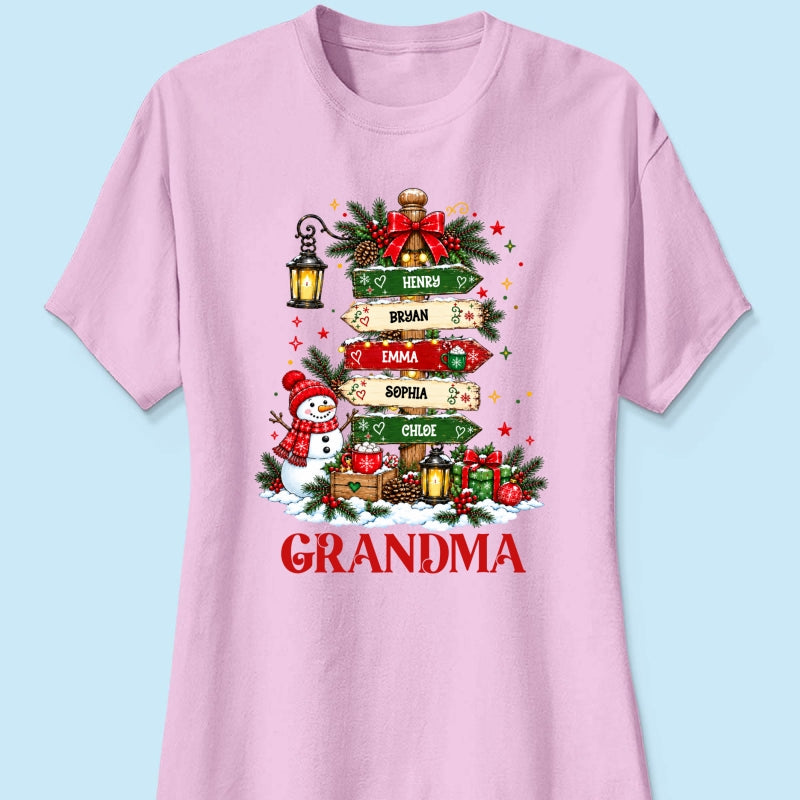 Heartwarming Christmas Signposts Custom Grandma Grandkids Names - Personalized Shirt - Christmas Gift For Grandma