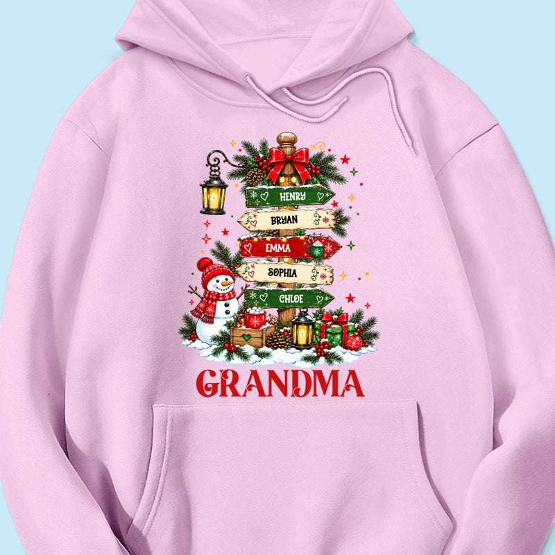 Heartwarming Christmas Signposts Custom Grandma Grandkids Names - Personalized Shirt - Christmas Gift For Grandma
