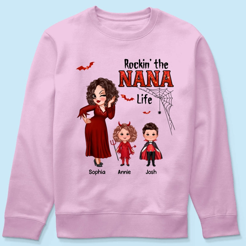 Pretty Grandma Mom Halloween Rockin‘ The Grandma Mom Life Shirt