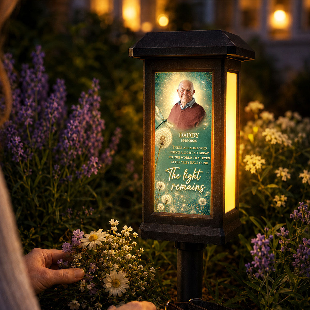 The Light Remains Memorial Dragonfly Dandelion - Personalized Solar Lantern Light - Heartfelt Sympathy Gift for Loved Ones