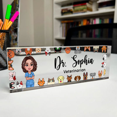 Dog Cat Veterinarian Personalized Acrylic Desk Name Plate, Christmas Gift For Vet