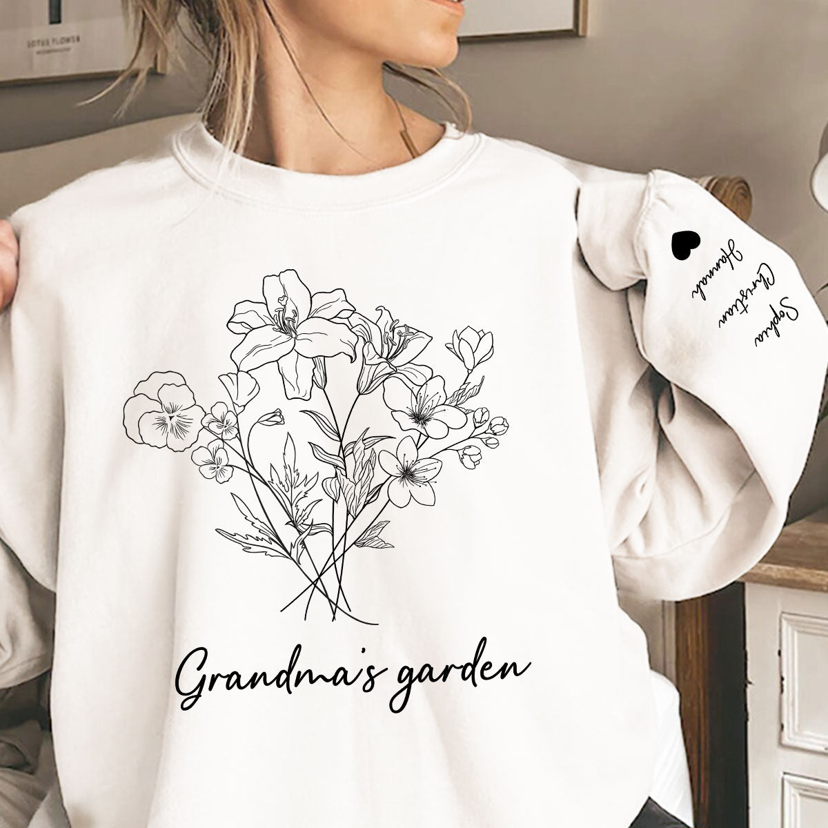 Custom Birth Month Flower Bouquet Grandma Garden Gift Personalized Sleeved Printed Sweatshirt