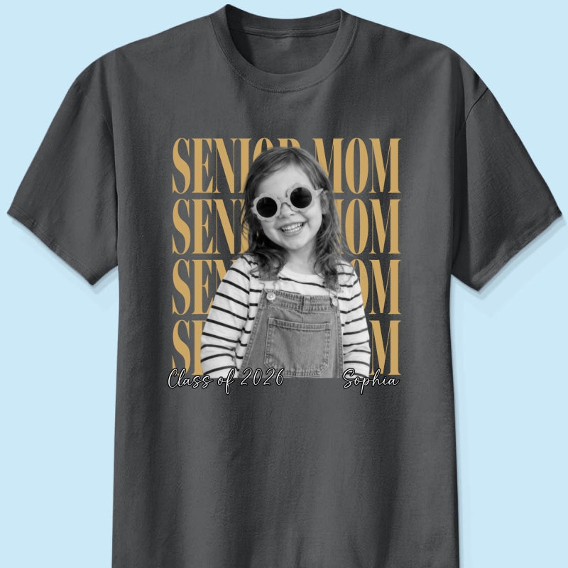 Senior Mom Dad Family Vintage Photo - Personalized Shirt - Class of 2027 Family Shirts