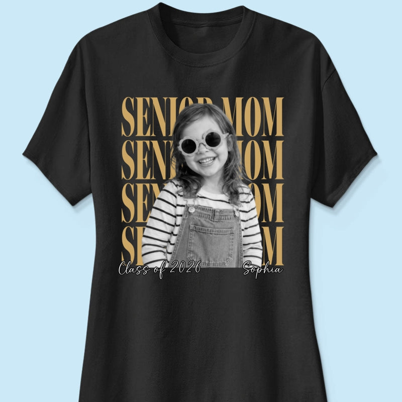 Senior Mom Dad Family Vintage Photo - Personalized Shirt - Class of 2027 Family Shirts