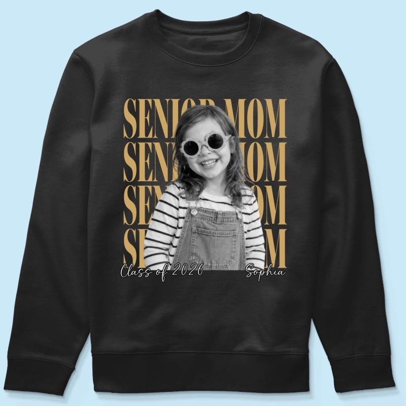 Senior Mom Dad Family Vintage Photo - Personalized Shirt - Class of 2027 Family Shirts