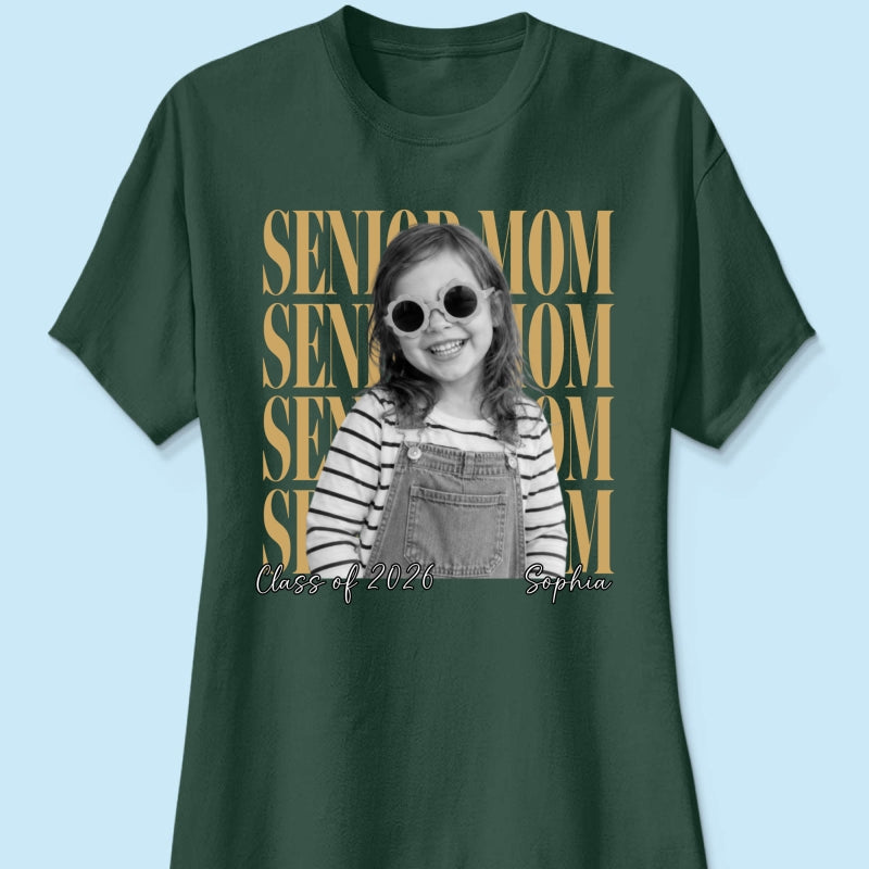 Senior Mom Dad Family Vintage Photo - Personalized Shirt - Class of 2027 Family Shirts