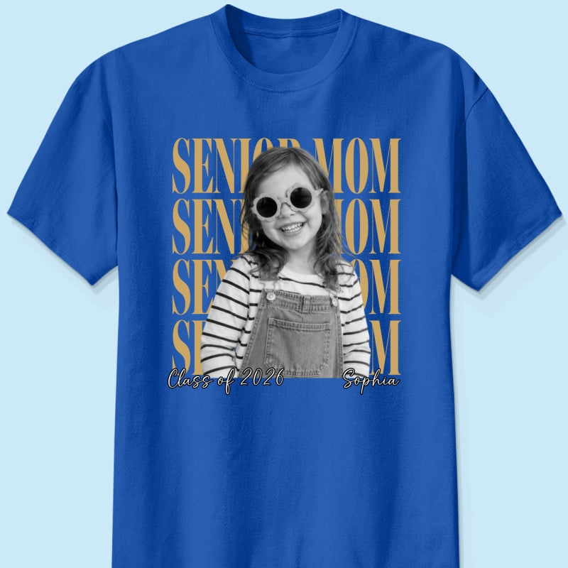 Senior Mom Dad Family Vintage Photo - Personalized Shirt - Class of 2027 Family Shirts