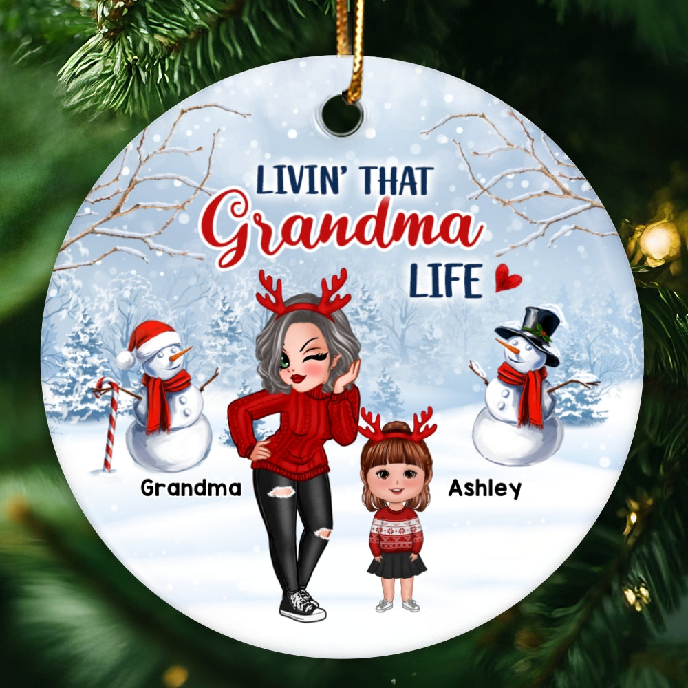 Livin‘ That Grandma Life With Grandkids Christmas Personalized Circle Ornament