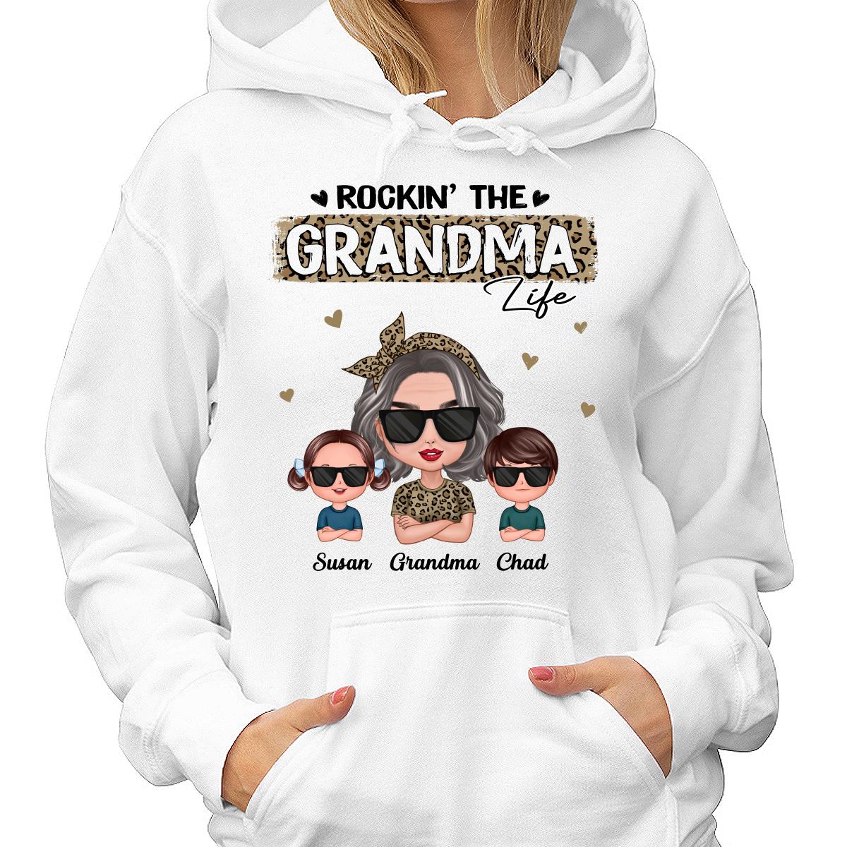 Rockin‘ The Grandma Life Cool Grandma & Grandkids Personalized Shirt
