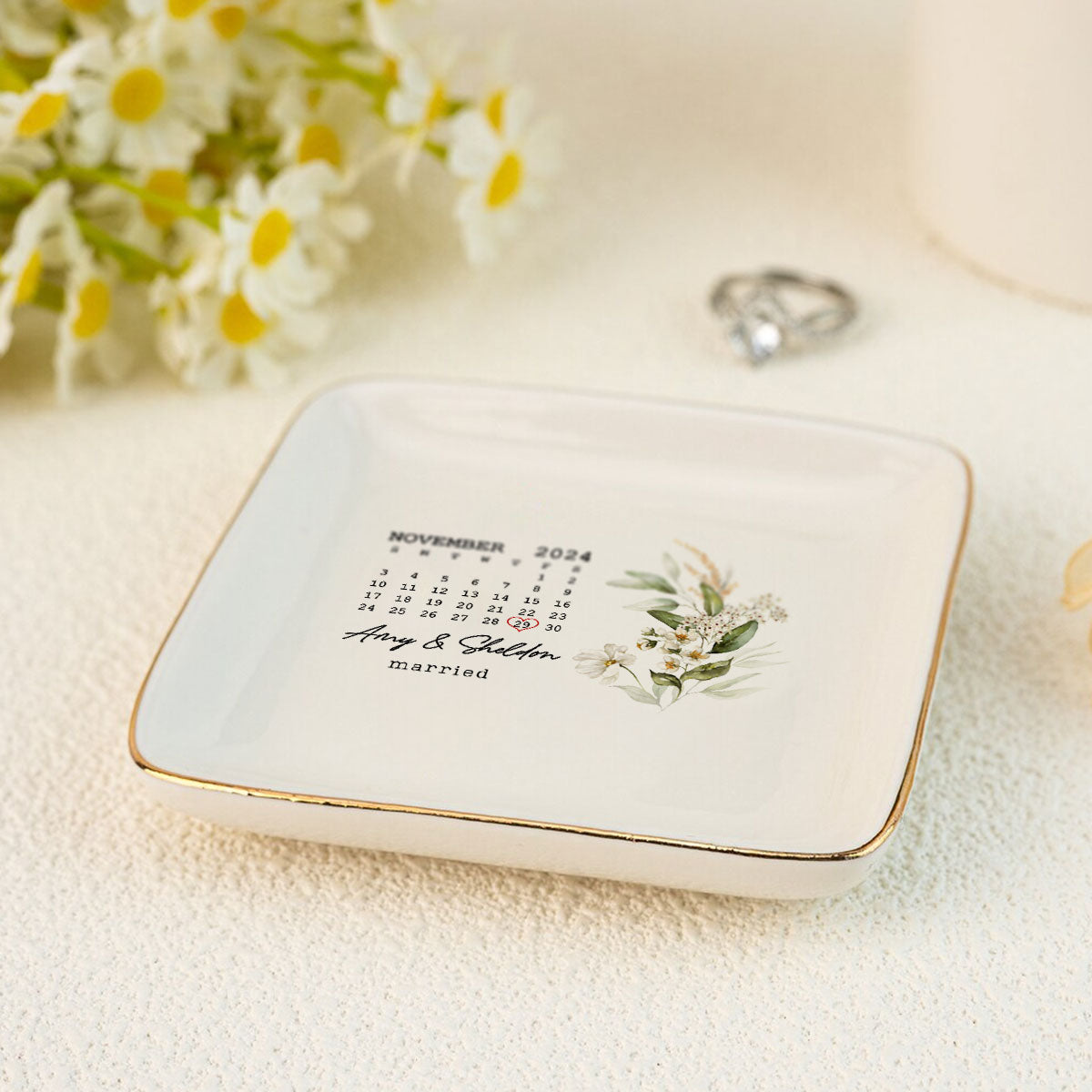 Married Couple Wedding Date Personalized Jewelry Dish, Engagement Wedding Newlywed Gift, Heartwarming Keepsake
