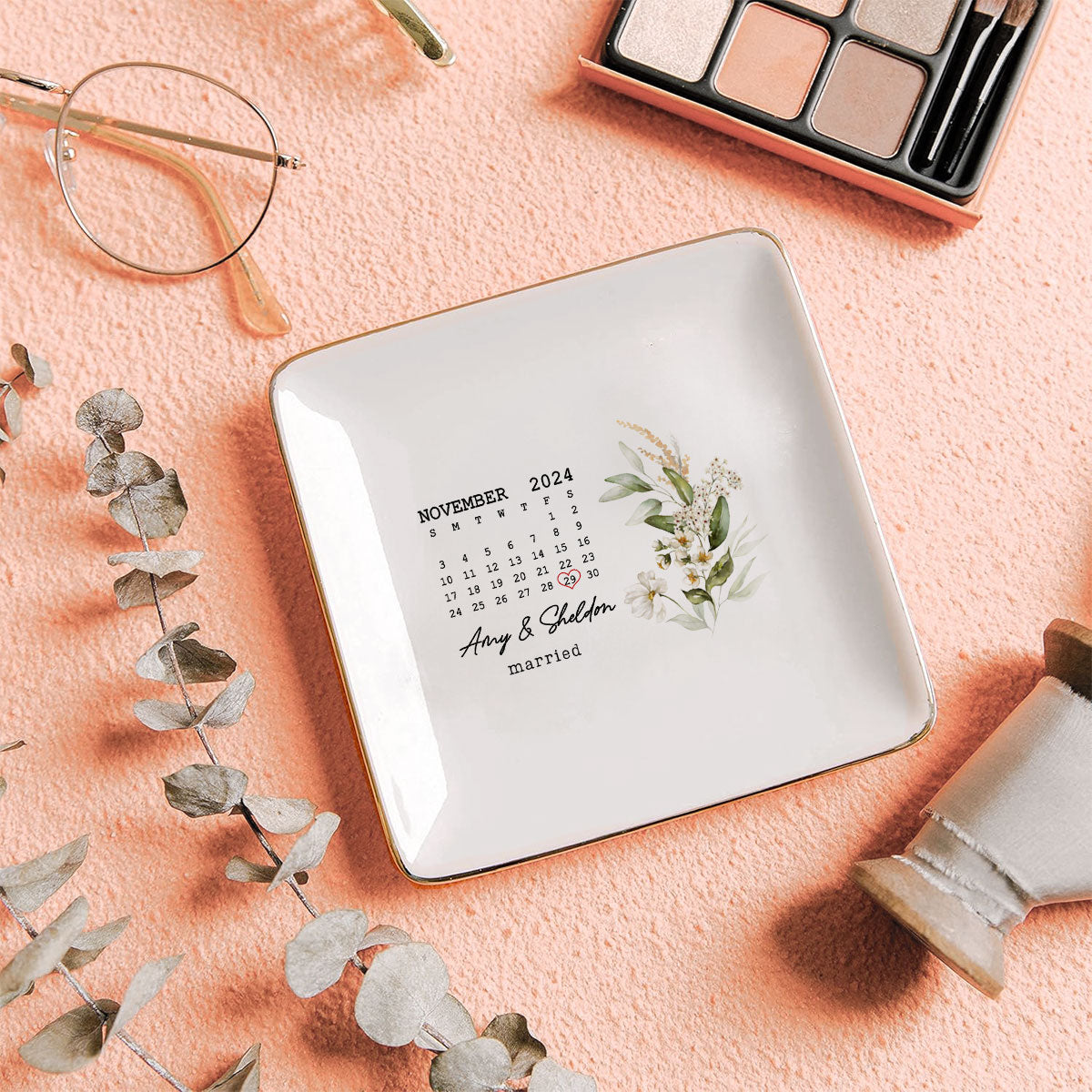 Married Couple Wedding Date Personalized Jewelry Dish, Engagement Wedding Newlywed Gift, Heartwarming Keepsake