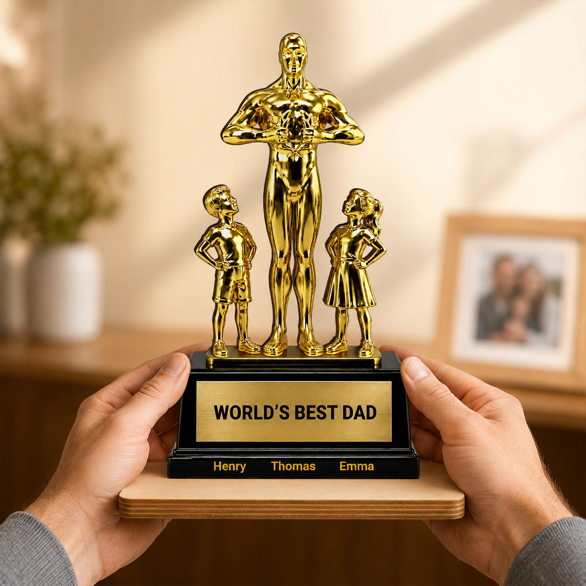 World's Best Dad Trophy - Personalized 2-Layered Wooden Plaque - Father's Day Gift for Dad, Husband