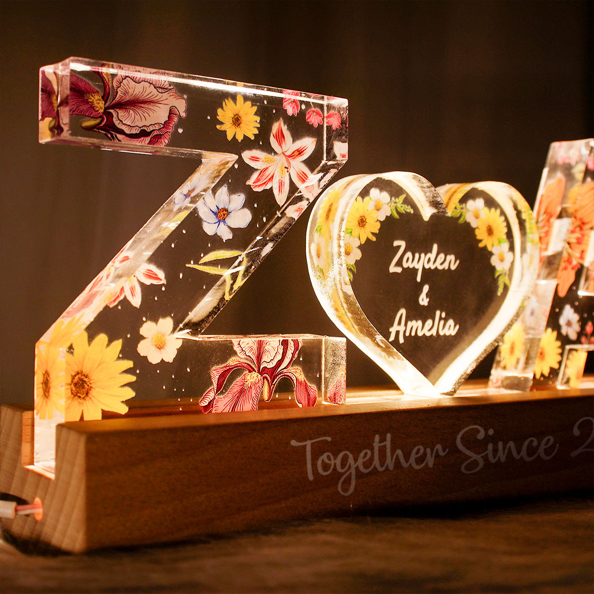 Couple Initial Letter, Flower Birth Month, Personalized LED Night Light, Romantic  Gift for her, Gift for him