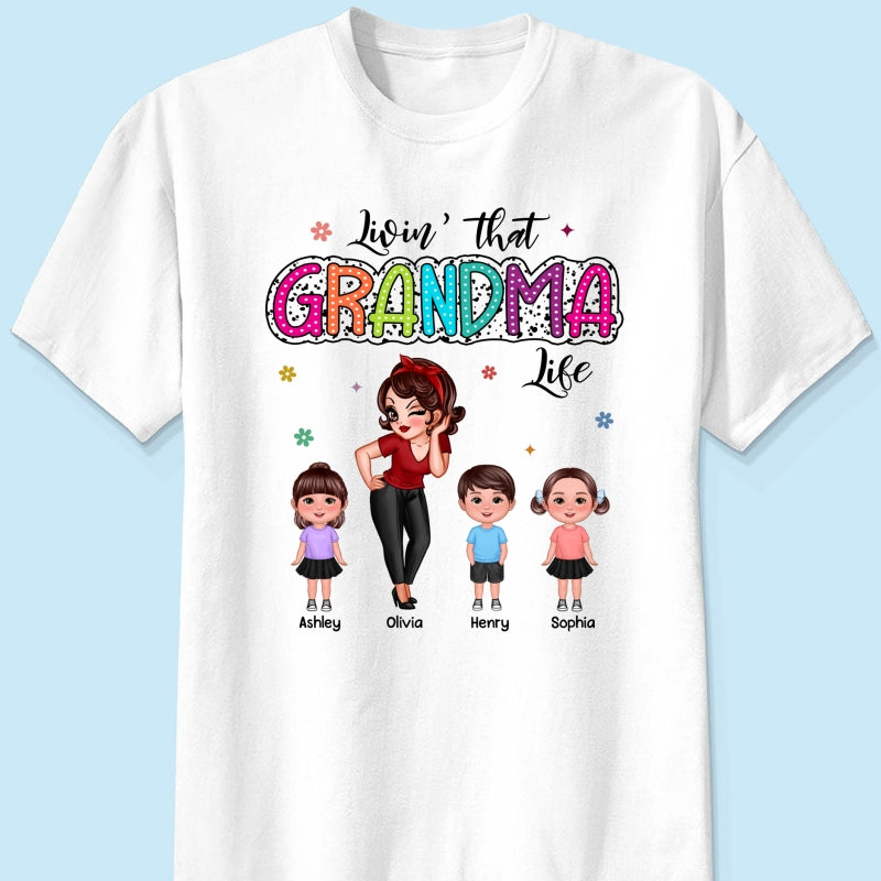 Livin‘ That Grandma Mom Life Pretty Woman & Kids Summer Vibe Personalized Shirt