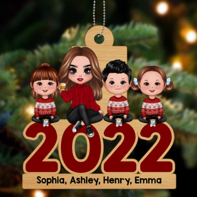 Family Sitting 2022 Single Mom Dad Christmas Personalized Wooden Ornament