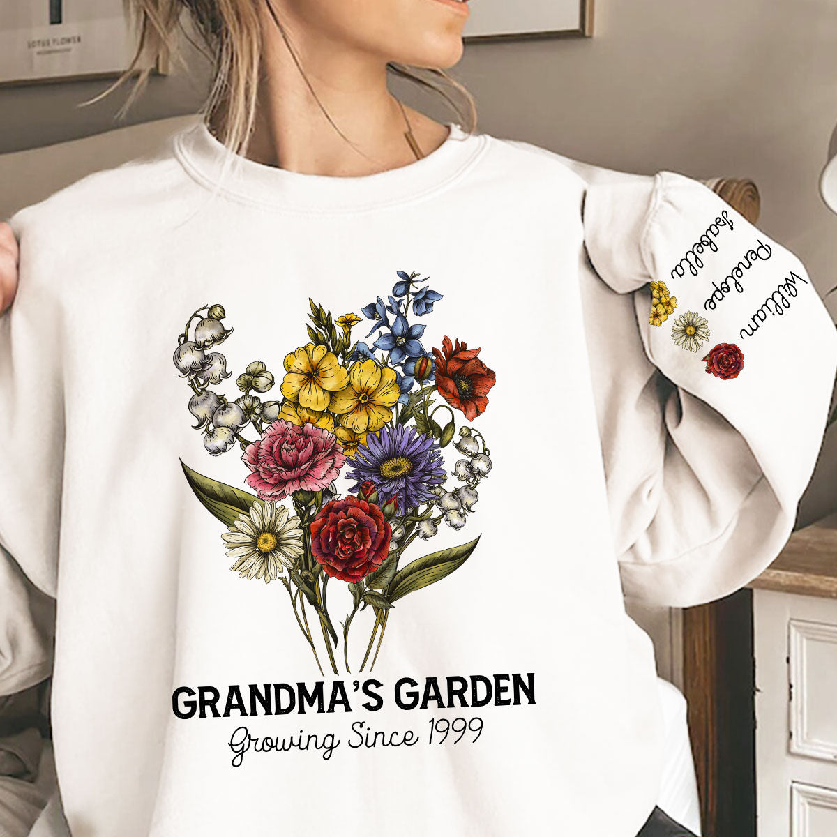 Grandma‘s Garden Beautiful Vintage Birth Month Flowers Bouquet Personalized Sleeve Printed Sweatshirt