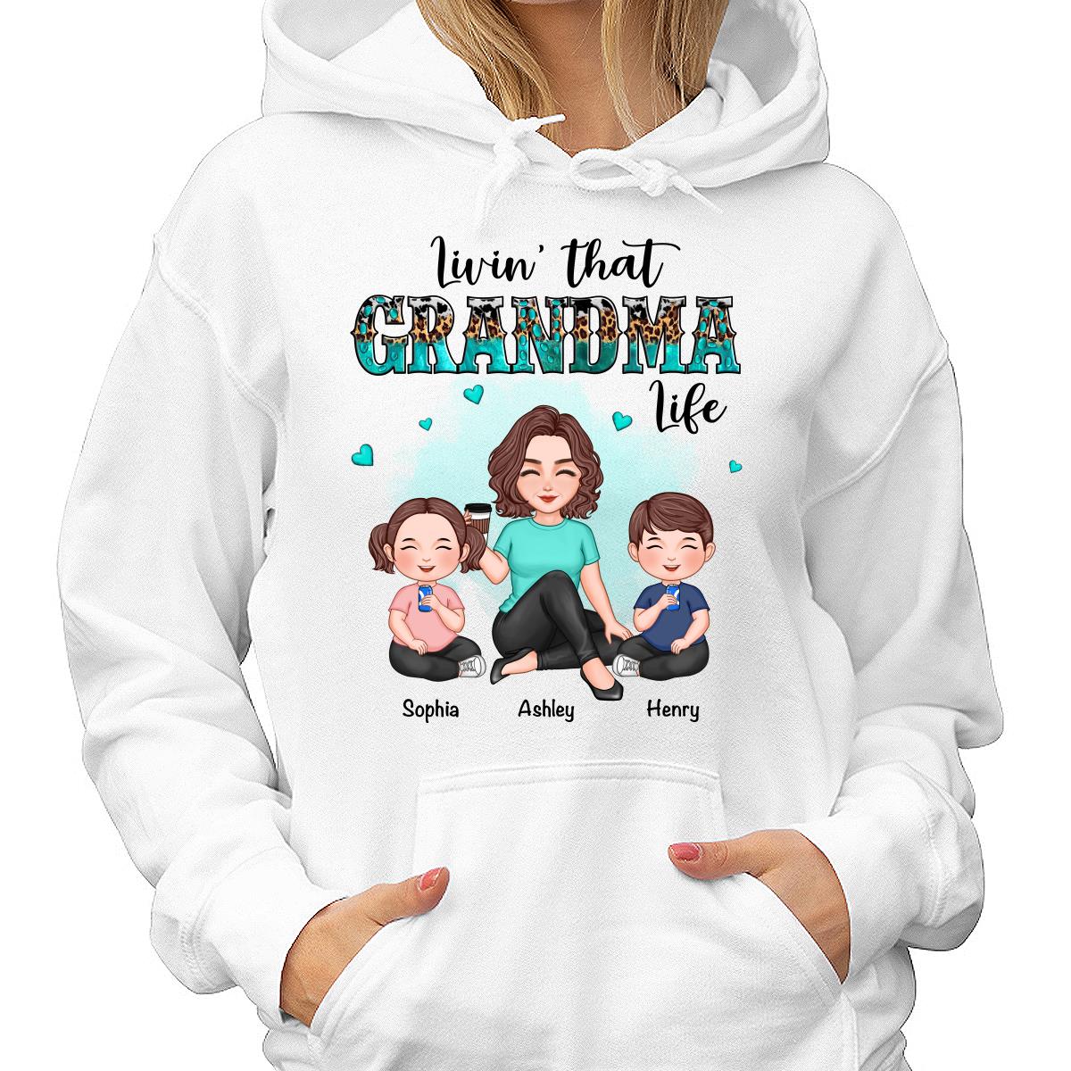 Livin‘ That Grandma Life Teal & Leopard Cute Grandkid & Grandma Personalized Shirt