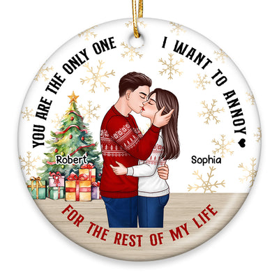 Couple Kissing Christmas Snowflake Background Personalized Circle Ornament