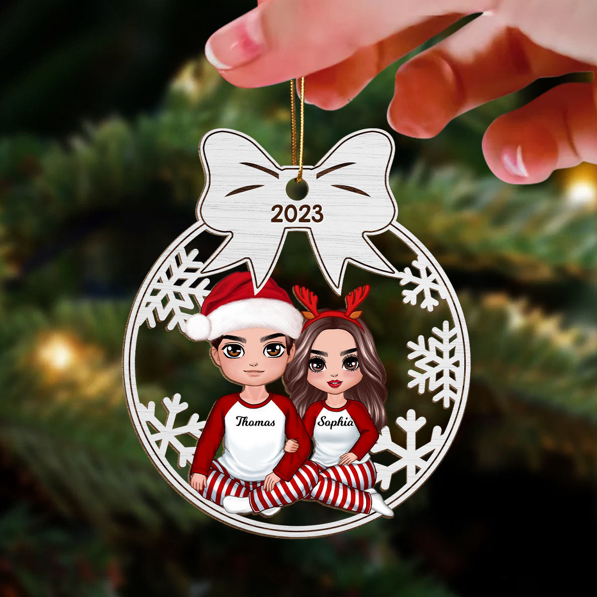 Couple Sitting Bow Tied Christmas Personalized Wooden Ornament