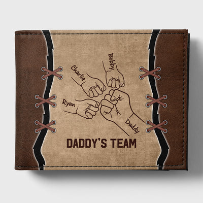 Daddy‘s Team Fist Bump Outline Gift For Dad Personalized Men’s Wallet