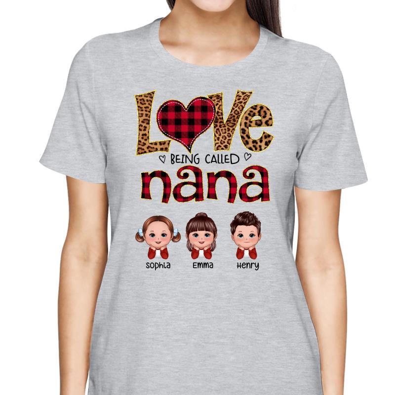 Love Being Called Grandma Grandkids Chin On Hands Personalized Shirt