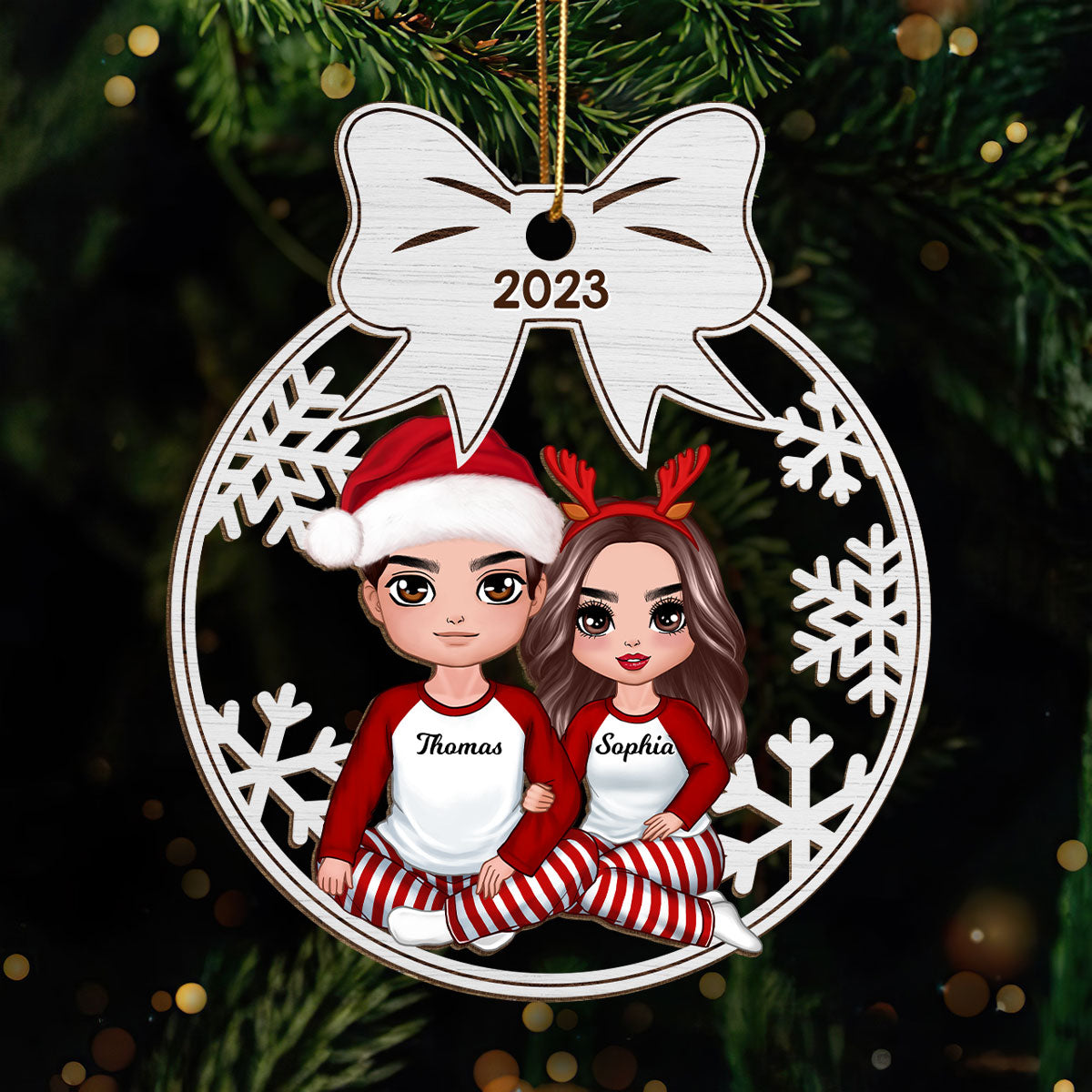 Couple Sitting Bow Tied Christmas Personalized Wooden Ornament