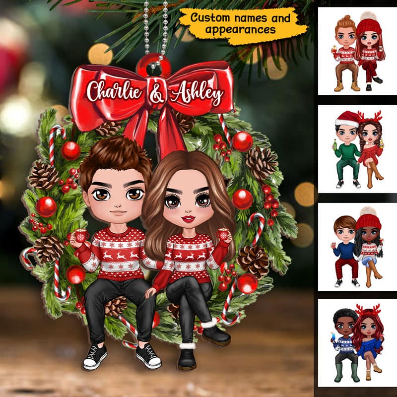 Couple Sitting On Christmas Wreath Personalized Wooden Ornament